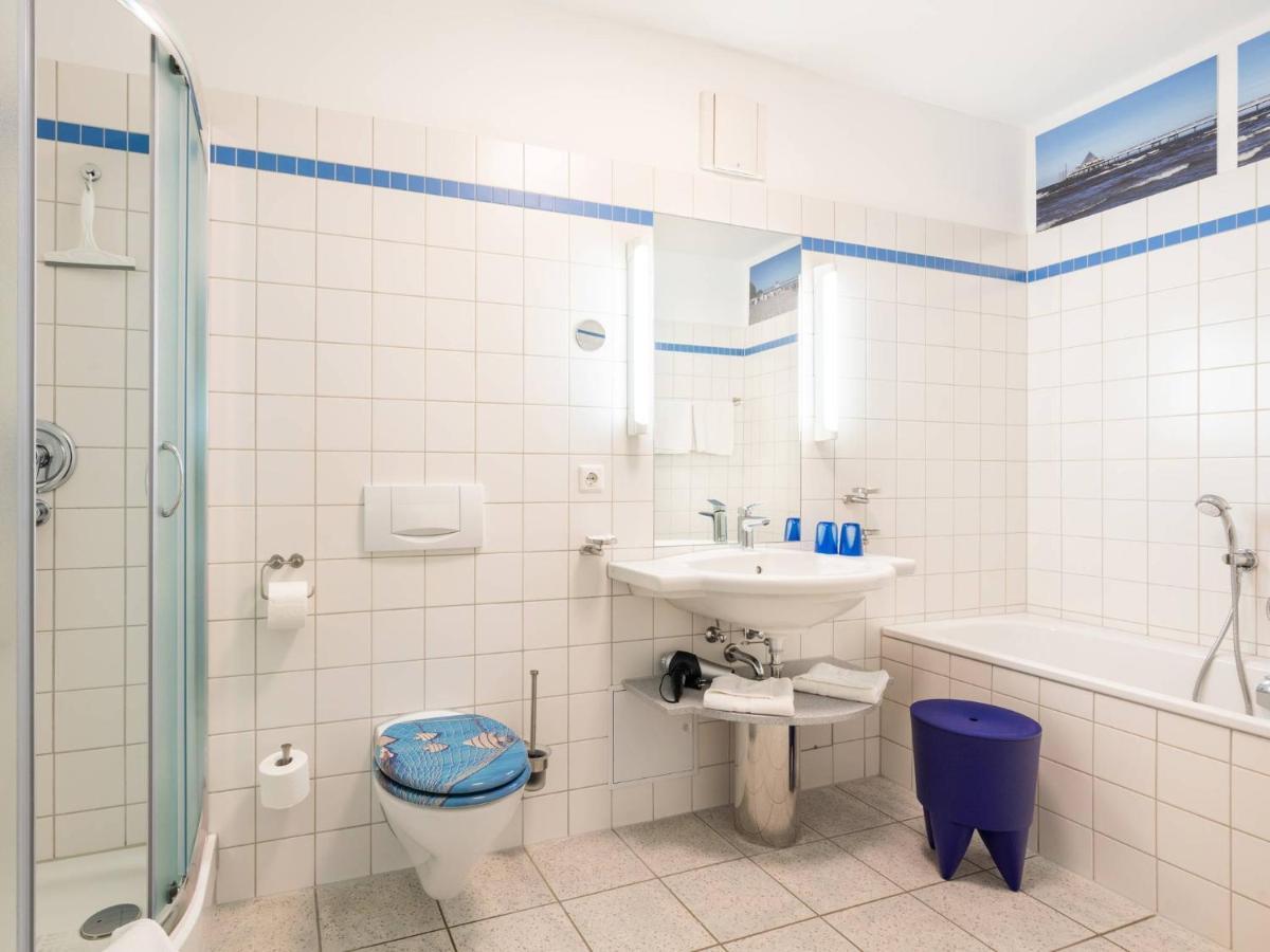 Kaiservillen Heringsdorf - Ferienwohnung Mit 2 Schlafzimmern Und Balkon D212 Eksteriør billede